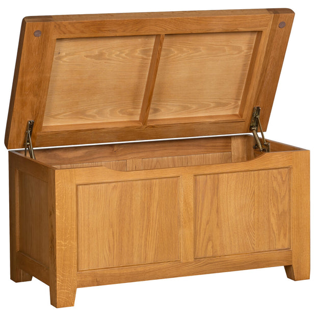 Somerset Oak Blanket Box